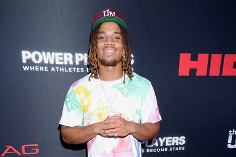 Deshonne Redeaux Shares His Game Day Playlist as He Commits to USC Football, With Help From Snoop..