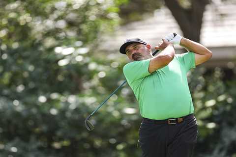 Angel Cabrera gets first win since spending two years in jail over domestic violence incidents