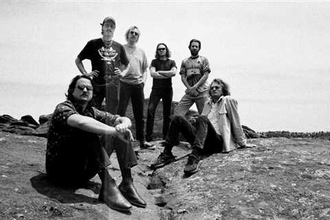 King Gizzard & the Lizard Wizard Announce New Orchestral Album, ‘Phantom Island’
