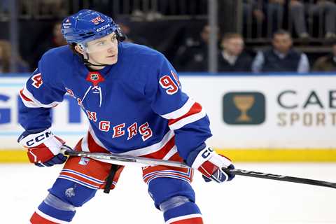 Highly touted prospect Gabe Perreault scratched for Rangers’ loss to Flyers