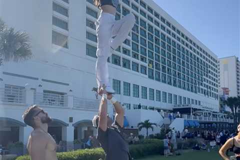 Bill Belichick’s 24-year-old girlfriend Jordon Hudson showcases cheer skills in new clip