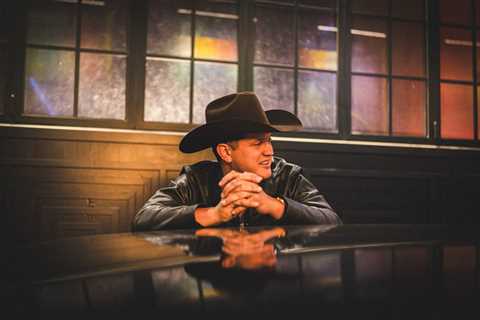 Jon Pardi Redefines His ‘Honkytonk Hollywood’ Sound on New Album: ‘This Record Has Good Soul to It’