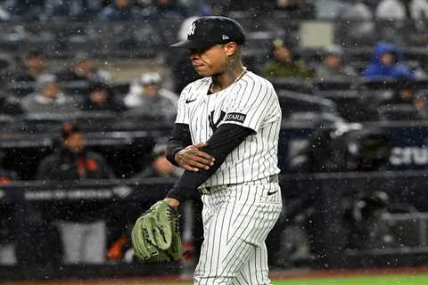Marcus Stroman implodes as Yankees get blown out in rain-shortened loss to Giants