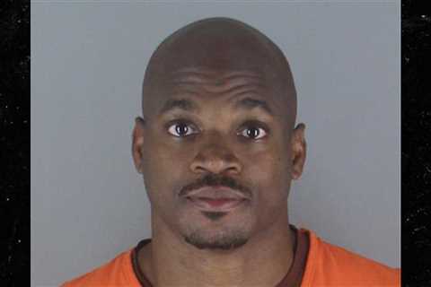 Adrian Peterson Arrested For DWI Hours After Vikings Draft Party