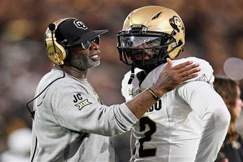 Shocking team emerges as betting favorite to draft Shedeur Sanders after NFL draft slide