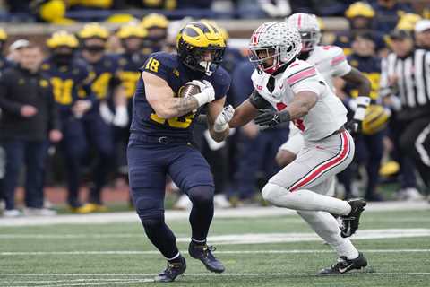 Bears pass on Tyler Warren to make first shocking pick of 2025 NFL Draft