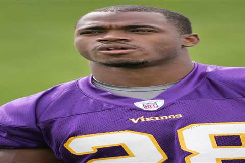 Adrian Peterson arrested for DWI after appearance at Vikings’ NFL draft party