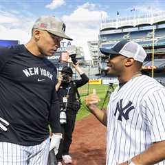 Russell Wilson feeling ‘part of New York now’ as he takes in Knicks playoffs, Subway Series