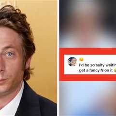 Millions Of People Can't Believe This Is Jeremy Allen White's Actual Autograph