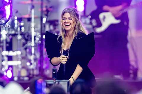 Kelly Clarkson, Jonas Brothers & More Lead ‘TODAY’ Summer Concert Series 30th-Anniversary Lineup
