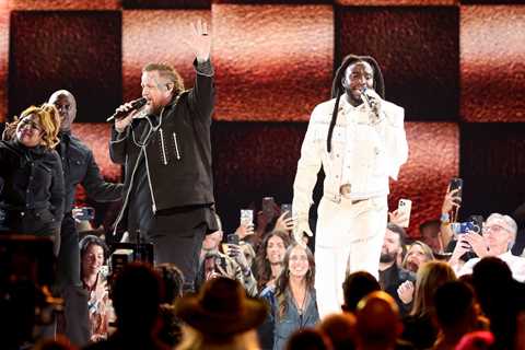 Jelly Roll Delivers His ‘Heart of Stone’ & an ‘Amen’ With Shaboozey at the 2025 ACM Awards