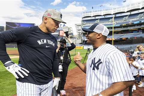 Russell Wilson feeling ‘part of New York now’ as he takes in Knicks playoffs, Subway Series