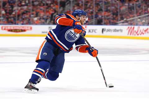 The Connor McDavid free agency question that hangs over the Oilers’ Stanley Cup run