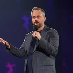 These Were the 5 Biggest Comedy Tours of May