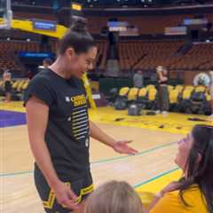Kelsey Plum delivers blunt message to fan wearing Caitlin Clark top at Sparks game