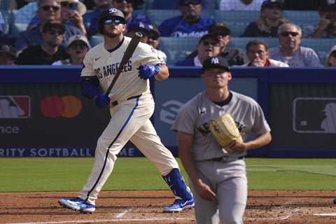 Yankees get completely manhandled by Dodgers in ghastly blowout loss