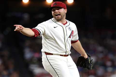 Corbin Burnes to undergo Tommy John surgery in Diamondbacks crusher
