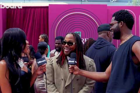 Leon Thomas Talks World Tour, Success of “MUTT” & More | BET Awards 2025