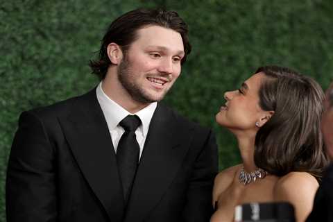 Josh Allen gushes over marrying ‘best friend’ Hailee Steinfeld in heartfelt moment