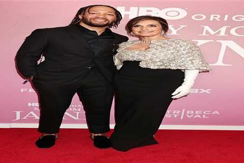 Jalen Brunson, wife support ‘Law & Order SVU’ star Mariska Hargitay at ‘My Mom Jayne’ movie premiere