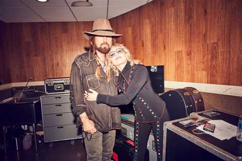 Billy Ray Cyrus Shares Throwback Family Photos for Father’s Day