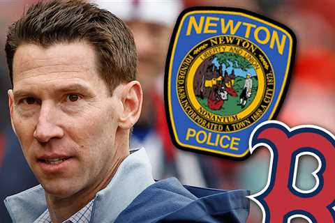 Red Sox Notify Cops Of Craig Breslow Doxxing After Rafael Devers Trade