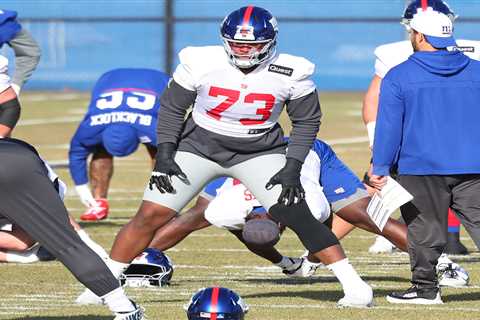 Giants’ Evan Neal showing good early signs at new guard positions