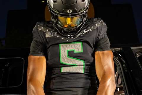Kobe Bryant’s widely touted nephew commits to Oregon in college football splash