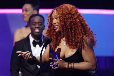 SZA Poses for an Adorable Photo With Little Nessarose: ‘Just One of Them Days’