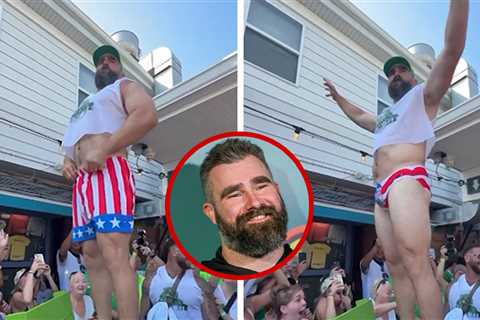 Jason Kelce Strips Down To Undies In Epic Entrance To Charity Event