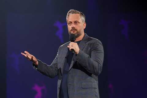 These Were the 5 Biggest Comedy Tours of May