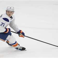 Matthew Schaefer makes his Islanders intentions clear after NHL draft whirlwind