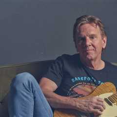 Country Studio Legend Dann Huff Lets His Guitar Do the Talking on New Album