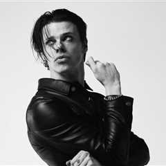 Yungblud Says Identifying as Pansexual Gives Him ‘the Most Room’ to ‘Manuever’