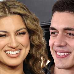 Tori Kelly Is Pregnant, Expecting First Baby With Husband André Murillo