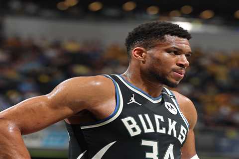 Giannis Antetokounmpo ‘not pleased’ over Bucks waiving Damian Lillard to sign Myles Turner