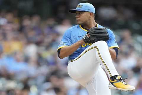 Ex-Met Jose Quintana brings ‘a lot of emotions’ back to Citi Field while thriving with Brewers