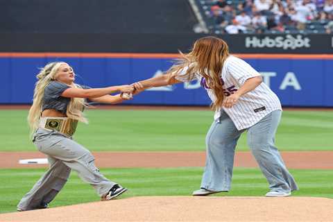 Mets’ first pitch turns into WWE melee at Citi Field in funny scene