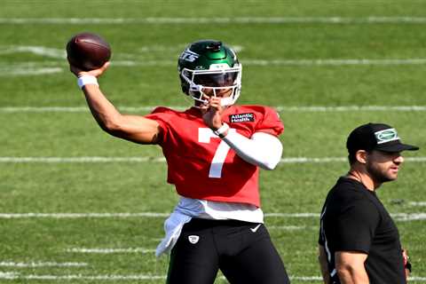 Jets get best-case scenario as Justin Fields’ injury revealed after cart scare