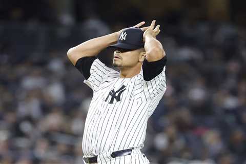 Yankees trade Carlos Carrasco to Braves as busy deadline continues