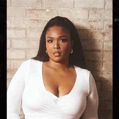 Lizzo Discusses How Her Weight Loss Has Changed Her Body Positivity