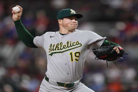 Padres biggest MLB trade deadline winner after Mason Miller, Ryan O’Hearn additions: Oddsmakers