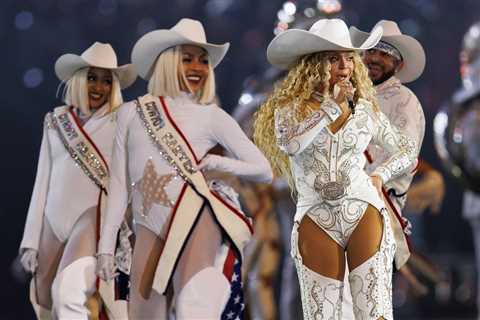 Could ‘Beyoncé Bowl’ Top ‘SNL50’ at 2025 Emmys? Well, It’s Hard to Compete With a Nice, Round Number
