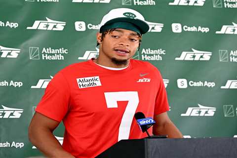 Jets’ team leaders run walk-through the day after loss to Giants