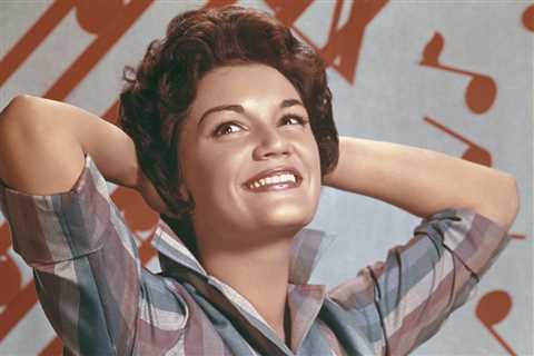 Connie Francis’ Music — Including Viral Hit ‘Pretty Little Baby’ — Coming to Vinyl & Streaming..