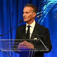 Music Industry Must Work With AI Companies Rather Than Fight Them in Court: Charles Goldstuck