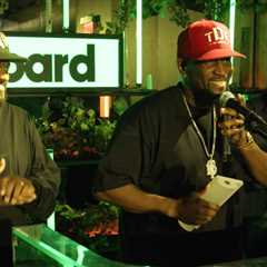 Top Dawg Accepts the Executive Of The Year From Hannah Karp | R&B/Hip-Hop Power Players 2025