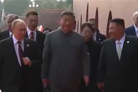 Hot Mic Catches Putin and Xi Discussing Immortality, Organ Transplants