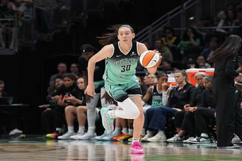Breanna Stewart puts Liberty on her back to get much-needed win over Storm