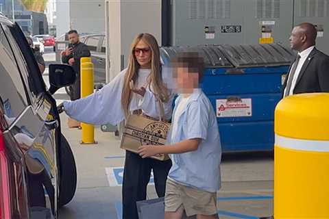 Jennifer Lopez Takes Ben Affleck's Son Samuel to Lunch